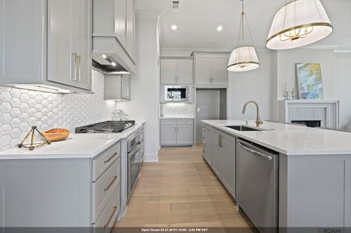 5091 Stonewater Dr, Gonzales, LA, 70707 | Card Image