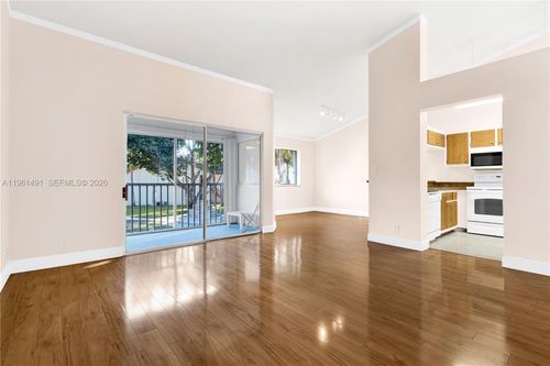 13864-13864 Sw 93rd Ln, Miami, FL, 33186-1266 | Card Image