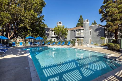 154 Woodburne, Newport Beach, CA, 92660-4250 | Card Image