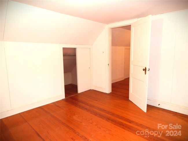 Upstairs Bonus Space | Image 42
