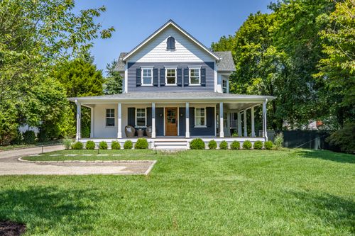 26 Treadwell Ave, Westport, CT, 06880-4727 | Card Image