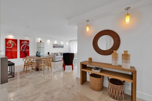 apt-1111-155 Ocean Lane Dr, Key Biscayne, FL, 33149-1439 | Card Image