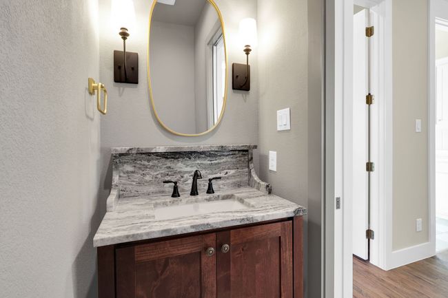 413 Dylan Way, House other with 3 bedrooms, 3 bathrooms and null parking in Midlothian TX | Image 18