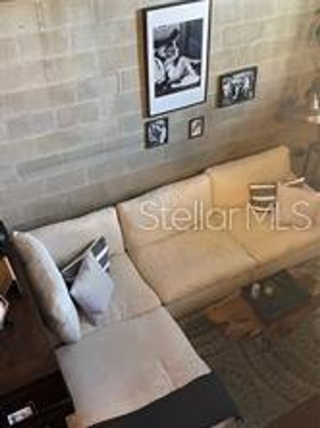 UNIT-27 - 2001 E 2 Nd Ave, Condo with 1 bedrooms, 2 bathrooms and null parking in TAMPA FL | Image 15