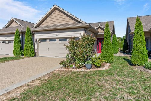 3207 Blackiston Blvd, New Albany, IN, 47150-8803 | Card Image