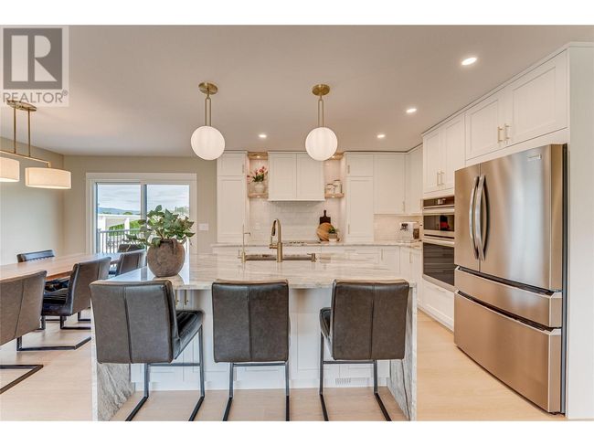 8935 Kalamalka Rd, House other with 4 bedrooms, 3 bathrooms and 30 parking in Coldstream BC | Image 11
