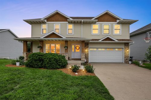 1017 Langenberg Avenue, Iowa City, IA, 52240 | Card Image
