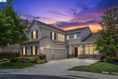3609 Oakhurst Ct, Dublin, CA, 94568-8838 | Card Image