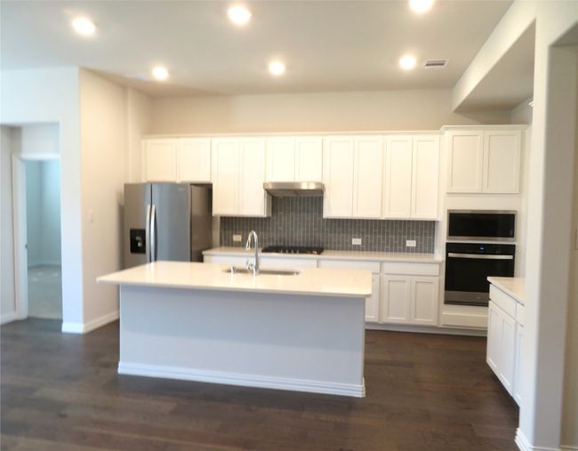 5404 Locke Dr, House other with 4 bedrooms, 3 bathrooms and null parking in Denton TX | Image 6