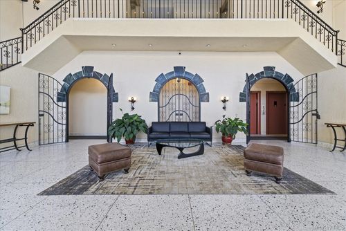 apt-5c-370 W Broadway, Long Beach, NY, 11561-3915 | Card Image