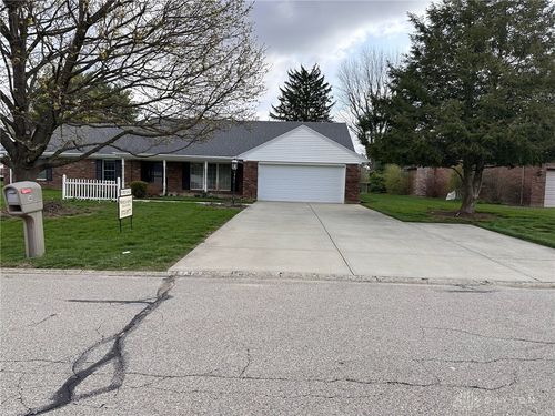 140 Outerview Drive, Xenia, OH, 45385 | Card Image