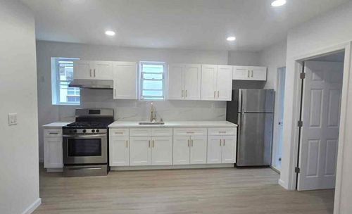 102 Martense Ave, Corona, NY, 11368-3214 | Card Image