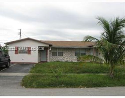 5424-5424 Nw 17th Ct, Lauderhill, FL, 33313-5481 | Card Image