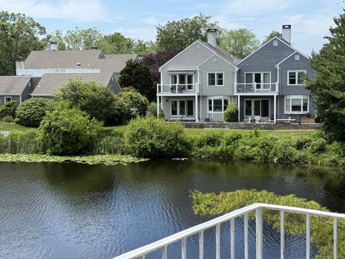 12-12 Quanaduck Cove Ct, Stonington, CT, 06378-2930 | Card Image