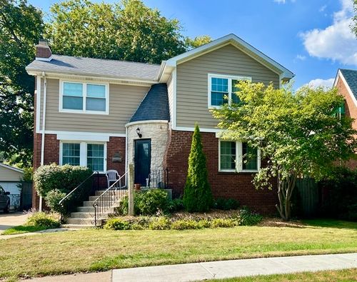 9210 S Trumbull Ave, Evergreen Park, IL, 60805-1533 | Card Image