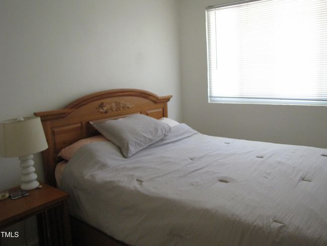 3608Knollwood-Bedroom3 | Image 18