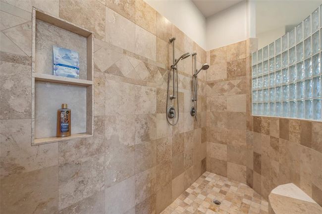 a family size walk-in shower | Image 22