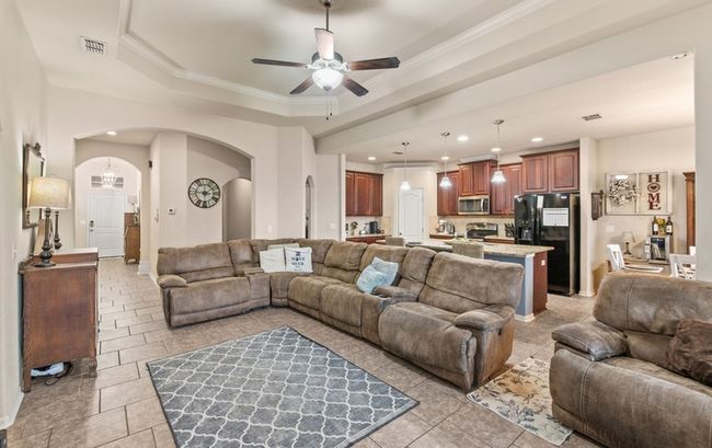 1902 Barlow Trl, House other with 4 bedrooms, 2 bathrooms and null parking in Corpus Christi TX | Image 4