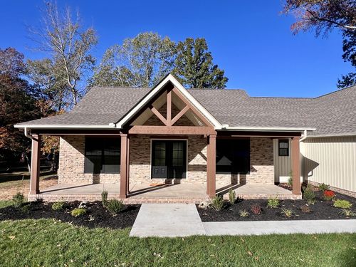 120 Tamatha Dr, Paris, TN, 38242-5007 | Card Image