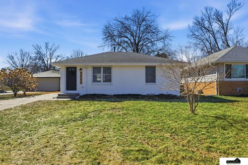 6861 Benton St, Lincoln, NE, 68507-2023 | Card Image
