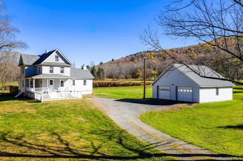 612 Jeffersonville N Branch Rd, North Branch, NY, 12766-5215 | Card Image