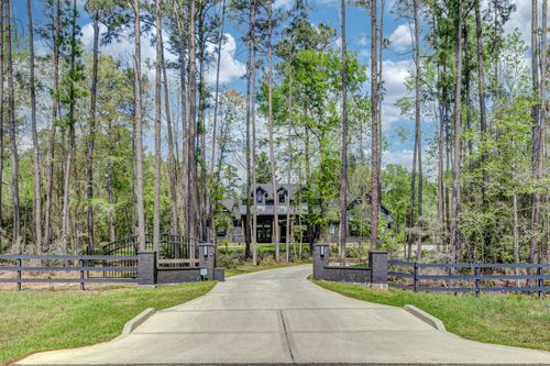 10433 Wagon Pass Trail, Willis, TX, 77378 | Card Image