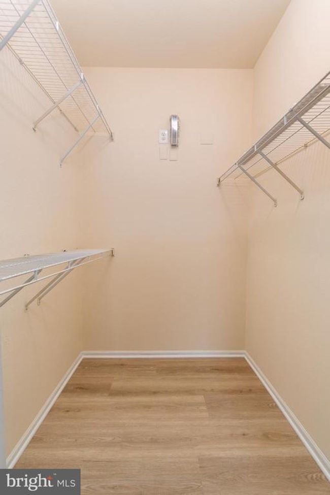 UNIT-9310 - 1530 Spring Gate Dr, Condo with 3 bedrooms, 2 bathrooms and null parking in MCLEAN VA | Image 16