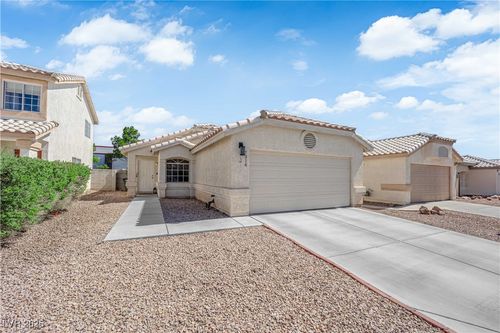 7316 Young Doe Ave, Las Vegas, NV, 89130-7935 | Card Image