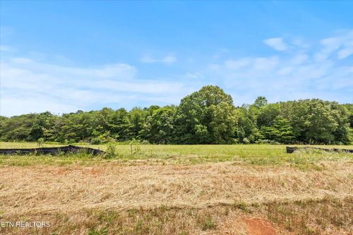 2884 Norcross Rd, Maryville, TN, 37803 | Card Image