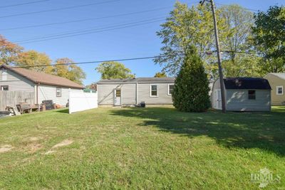 3915 S Ebright Street, House other with 3 bedrooms, 1 bathrooms and null parking in Muncie IN | Image 3