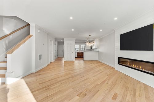 7a-7 Chatham Way, Watertown, MA, 02472-4100 | Card Image