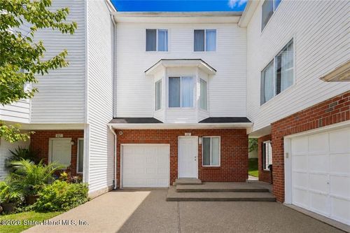 60 Bianca Ct, Staten Island, NY, 10312-6622 | Card Image