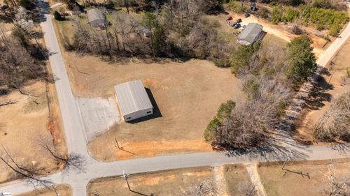 204 Woodberry Drive, Laurens, SC, 29360 | Card Image