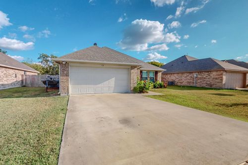 113 Halifax Cir, Palmer, TX, 75152-9717 | Card Image