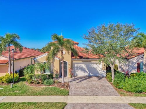 23692 Waverly Cir, VENICE, FL, 34293-7331 | Card Image