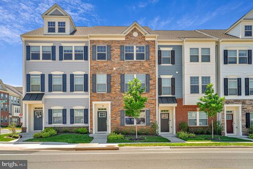 9459 Prince William St, MANASSAS, VA, 20110-6200 | Card Image