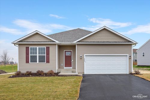 819 Whitetail Dr, Marengo, IL, 60152-3623 | Card Image