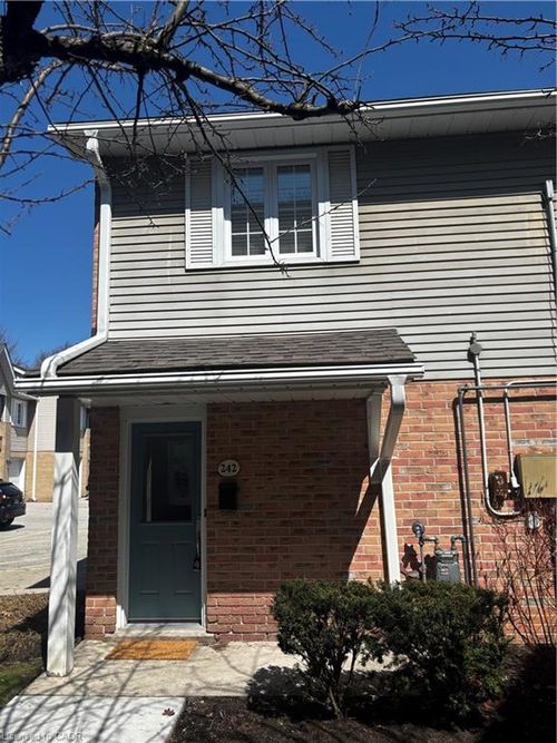 242-2110 Cleaver Ave, Burlington, ON, L7M3Z4 | Card Image
