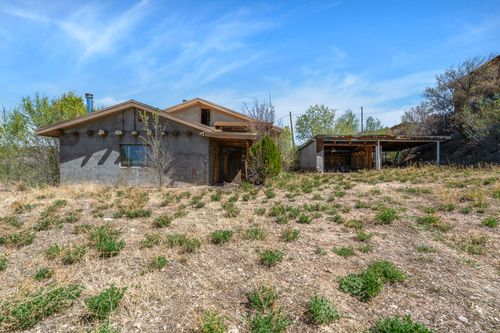 137 County Road 83, Cordova, NM, 87523-8010 | Card Image
