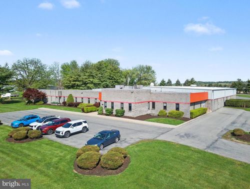 1000 Commons Blvd, Reading, PA, 19605-3332 | Card Image