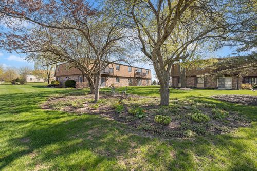 1201 Marcia Ave, West Bend, WI, 53090-2034 | Card Image