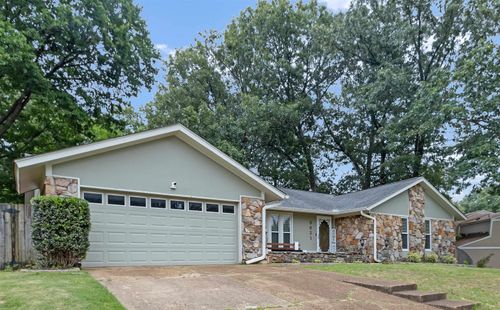 8621 Kettering Dr, Cordova, TN, 38016-5263 | Card Image