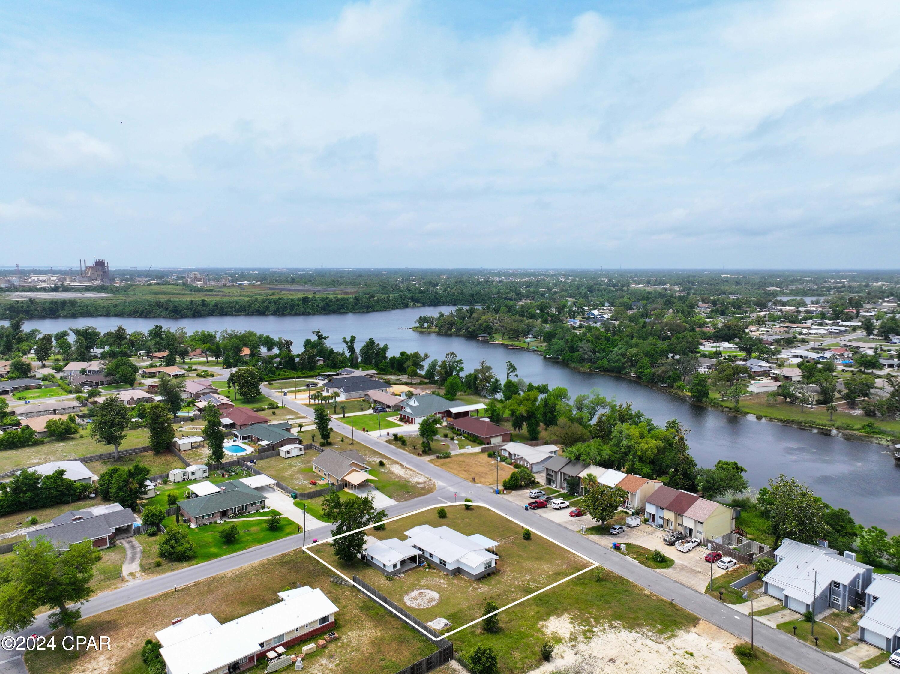 Lakewood Dr, Panama City, FL 32404