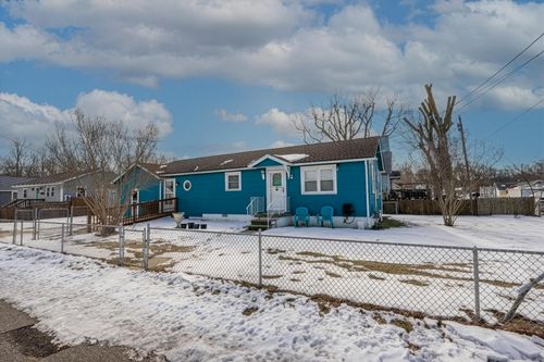 200 Alexander Ave, Villas, NJ, 08251-3303 | Card Image