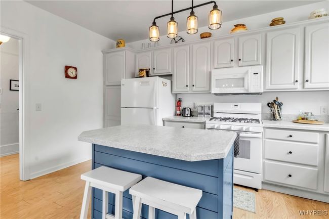 breakfast bar | Image 25