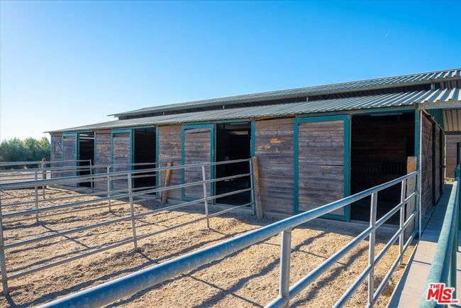 Stalls | Image 59