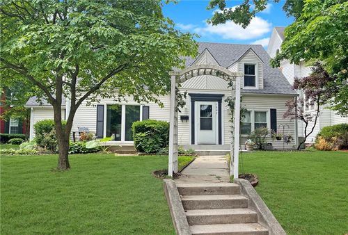 1607 South St, Lexington, MO, 64067-1431 | Card Image