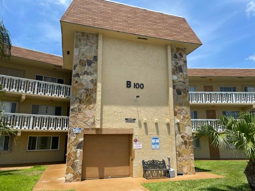 312-100 Village Green Cir E, Palm Springs, FL, 33461-6516 | Card Image