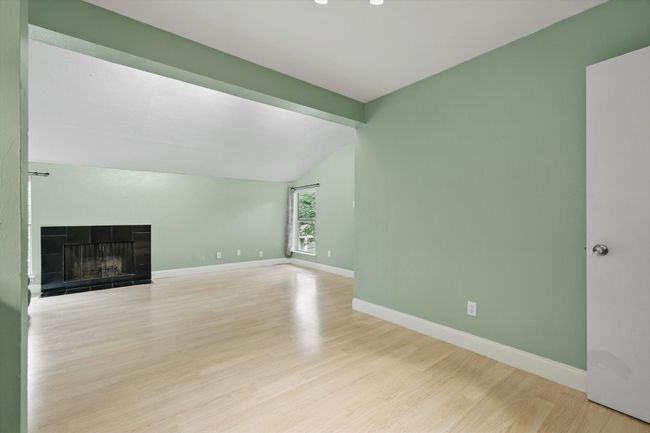 APT-2136 - 12824 Midway Rd, Condo with 2 bedrooms, 2 bathrooms and null parking in Dallas TX | Image 11