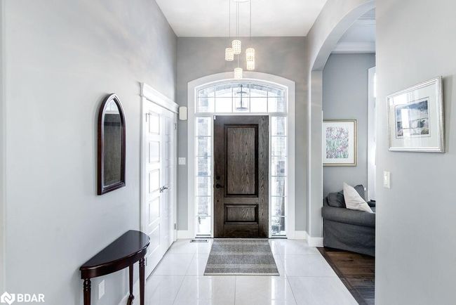 25 Mennill Drive, House other with 4 bedrooms, 4 bathrooms and 13 parking in Snow Valley ON | Image 5